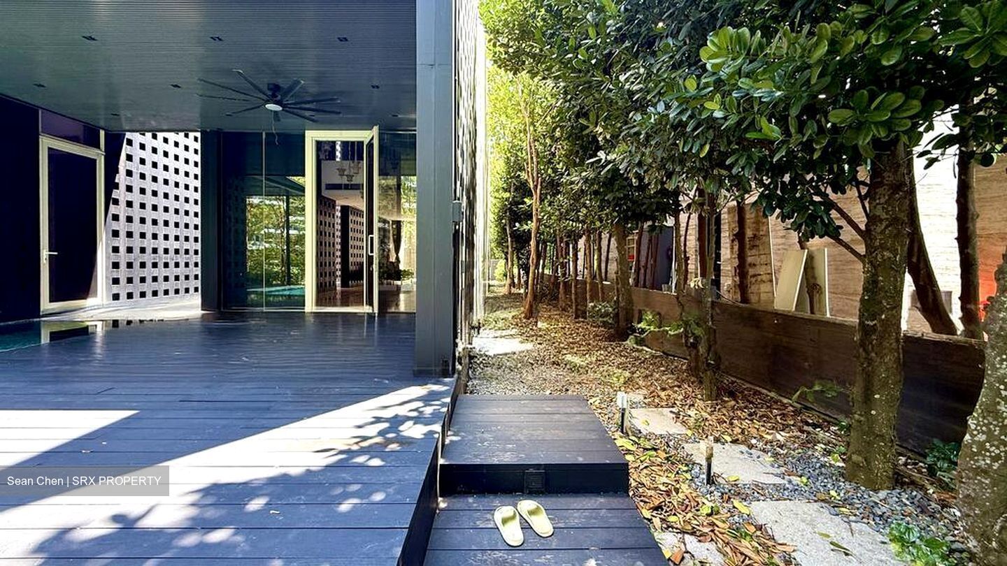 Ocean Drive (D4), Detached #582388271